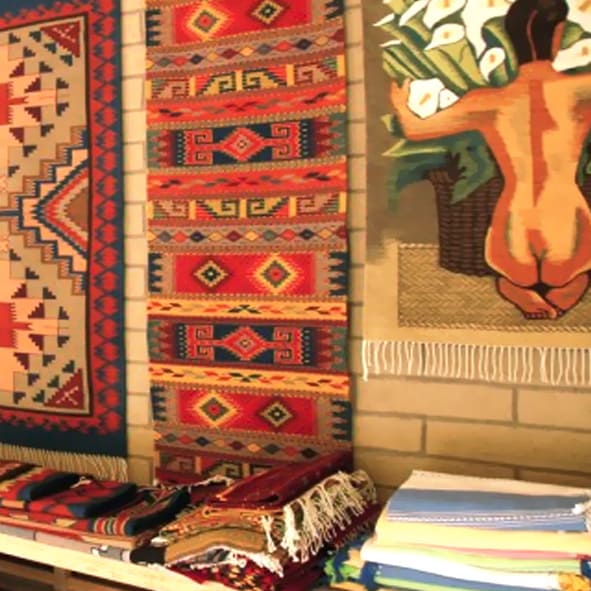 Comprar increíbles tapetes en Teotitlán del Valle – OAXACA, ARTESANÍAS